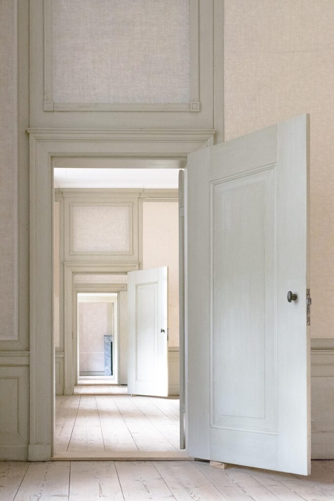 Consejos para elegir al mejor instalador de puertas de interior Alumader Consejos para elegir al mejor instalador de puertas de interior